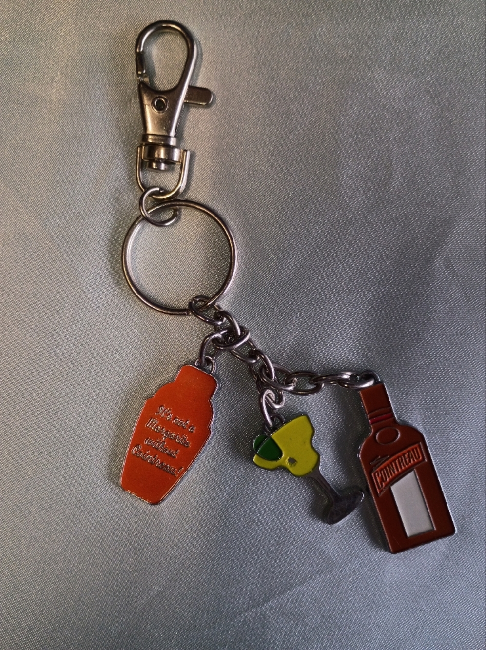 Vintage Enamel Bottle & Mug Keychain - Purse Charm Bag Clip Keychain
